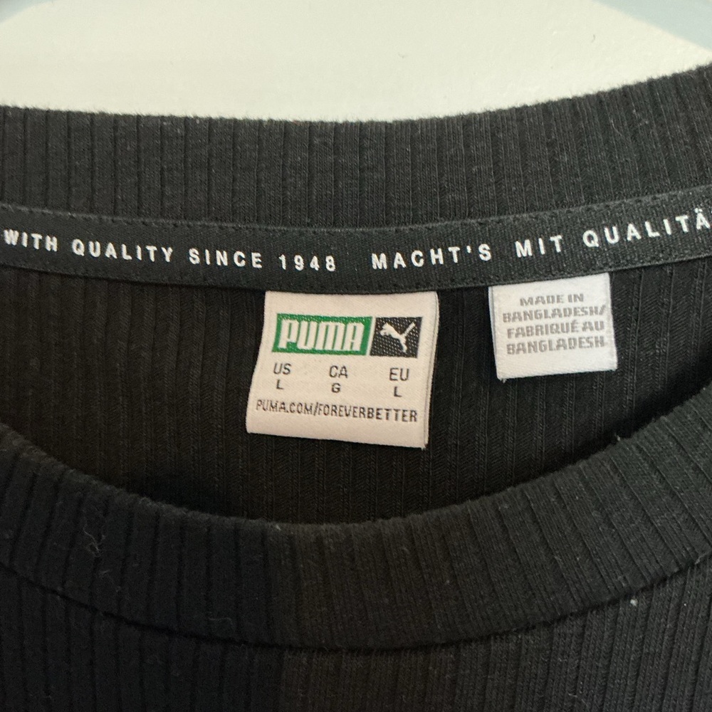 Puma Ribbed Black Tee - Picture 3 of 4